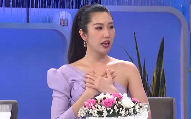 Thúy Ngân từng bị tình đầu chở thẳng vào nghĩa địa