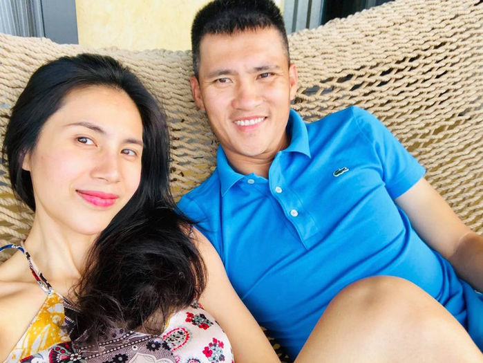 Thủy Tiên chỉ biết selfie, không dám nhờ chồng vì sợ phải khẩu nghiệp