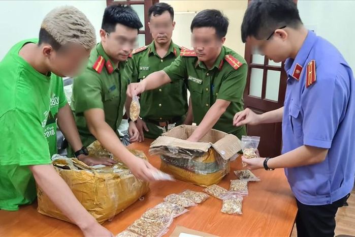Nhóm thanh niên lừa 18.000 khách hàng bằng vàng giả, thu lợi 12 tỷ VNĐ