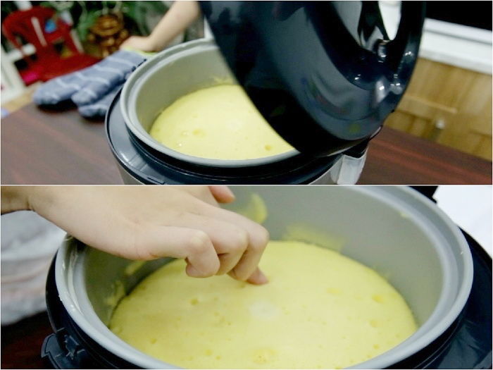 Tự làm bánh bông lan ngon như ngoài hàng bằng nồi cơm điện
