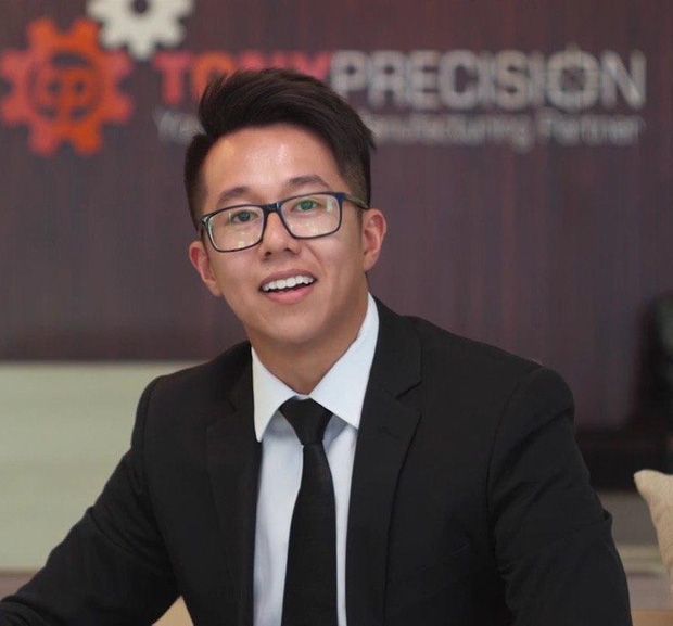 Từ Matt Liu đến Criss Lai, thì ra gu Hương Giang là phải ở nước ngoài