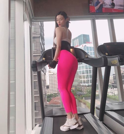 Tự nhận vòng 3 đẹp nhất Việt Nam, Khánh My squat hơn 100 cái/ngày