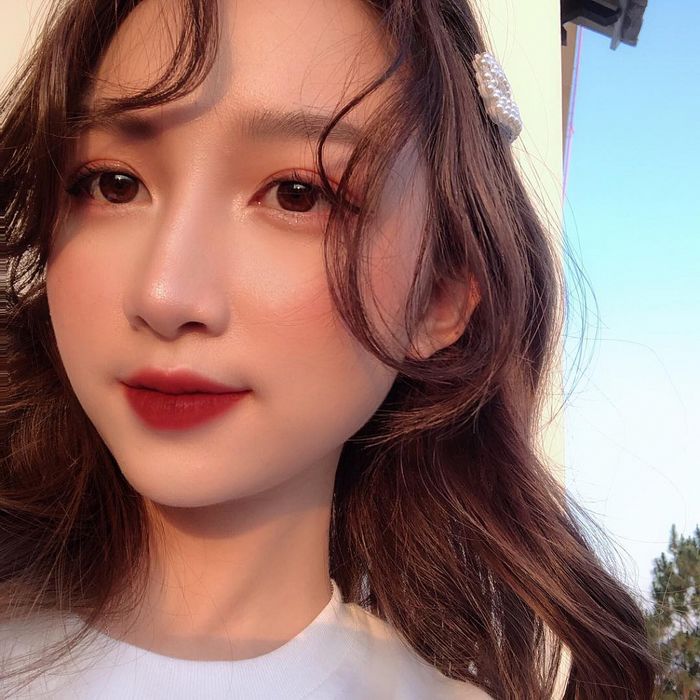Xu hướng makeup 2020 bạn đừng bỏ lỡ: Đánh mắt hồng, mix 2 màu son