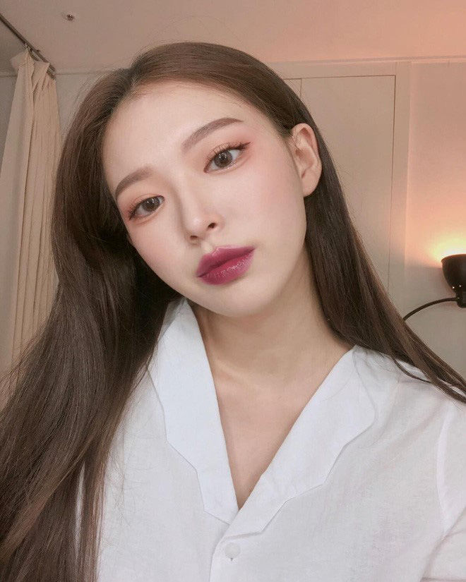Xu hướng makeup 2020 bạn đừng bỏ lỡ: Đánh mắt hồng, mix 2 màu son
