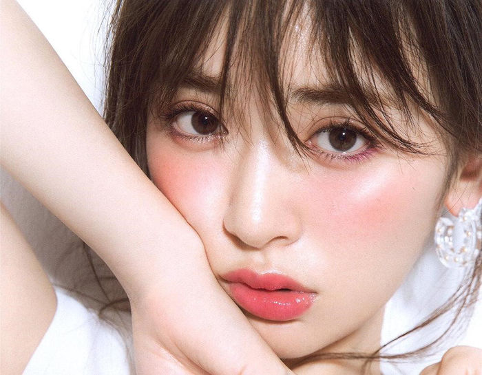Xu hướng makeup 2020 bạn đừng bỏ lỡ: Đánh mắt hồng, mix 2 màu son