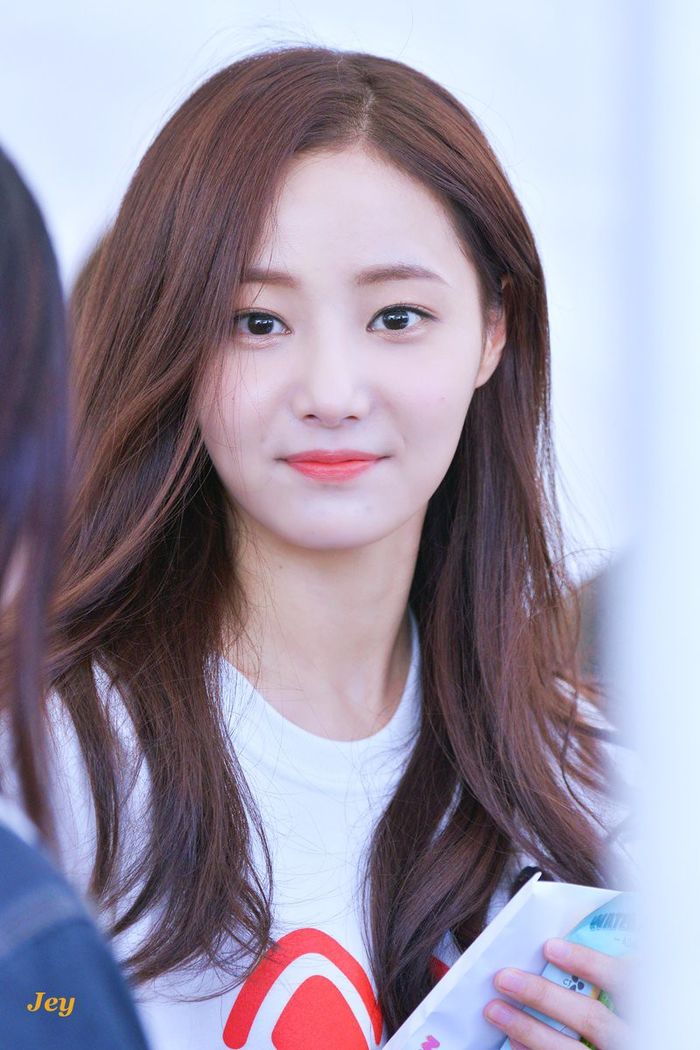 Jessica, Yeonwoo và loạt idol K-pop bị rời khỏi nhóm đầy vô lý