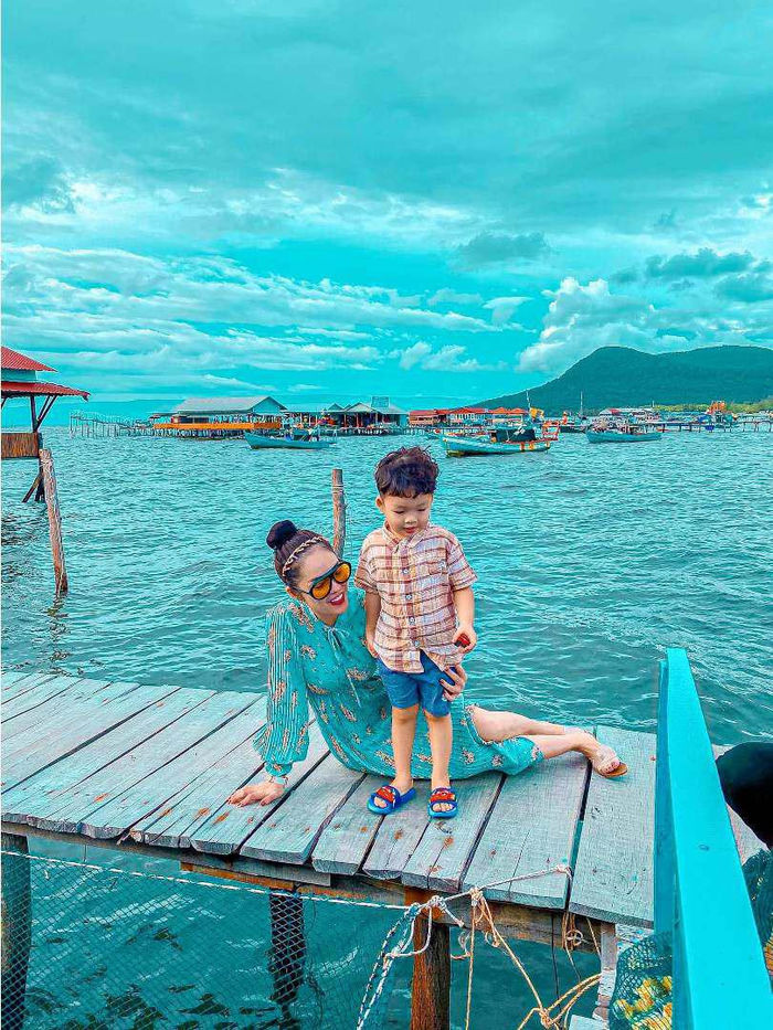 Yêu đại gia không như mơ: Á hậu, Hoa hậu Việt đi bán cà phê nuôi con