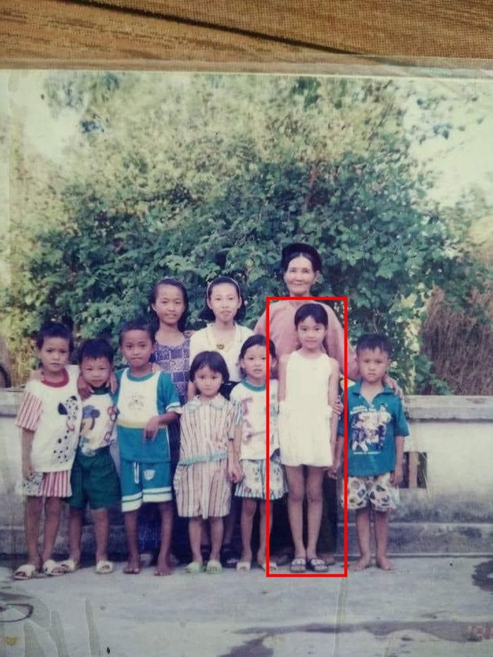 Lan Ngọc chứng minh nhan sắc đẹp từ trong trứng khi khoe ảnh thời bé