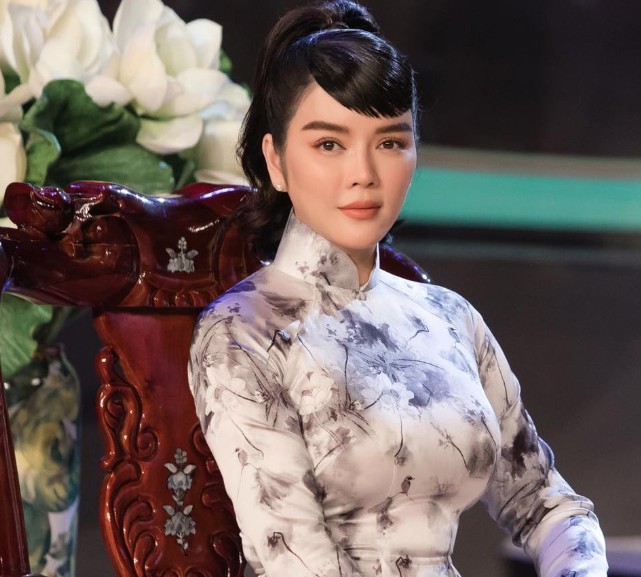 Lý Nhã Kỳ cùng cơ ngơi khổng lồ từ nhà dát vàng đến biệt phủ nghìn m2