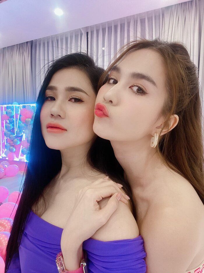 Ngọc Trinh cho chị gái U40 mượn đồ và cái kết 10 lần như 1