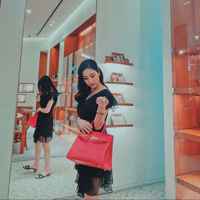 Từng thanh lý cả tủ đồ vì MV, giờ Hòa Minzy bù lại cả lố túi tiền tỷ