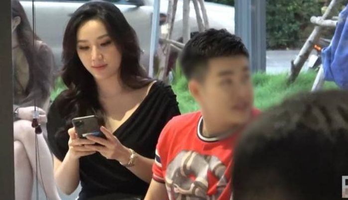 Bảo Thy gây sốt khi bị chụp lén: Nhan sắc ngoài đời gây thương nhớ