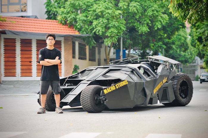 Chủ nhân siêu xe Batman: Mình tốn nửa tỷ để hoàn thành