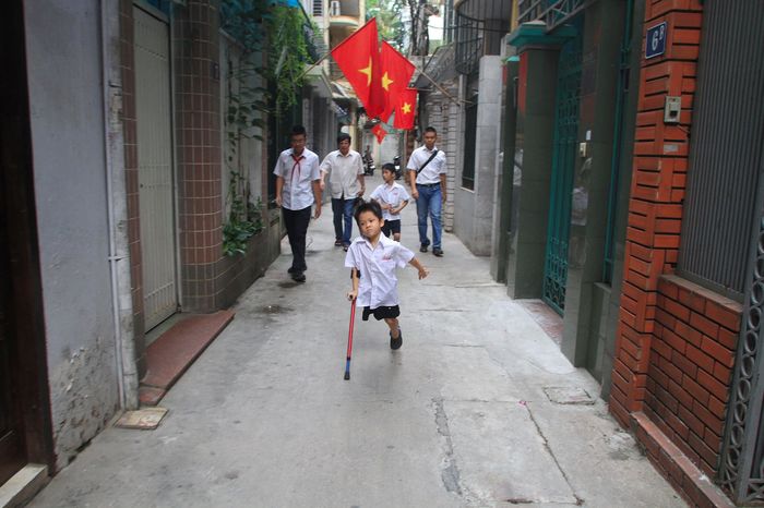 Chú lính chì Thiện Nhân giờ đã học lớp 9, cao lớn, suy nghĩ như cụ non