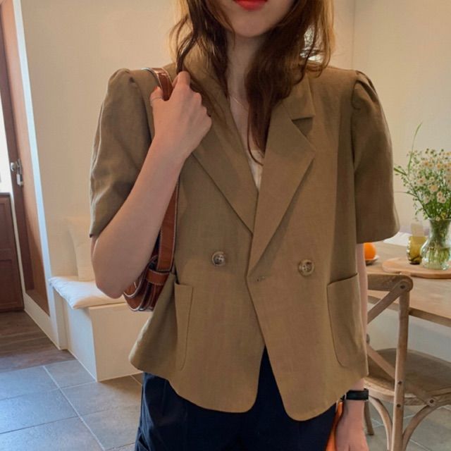 Sắm ngay trong tủ đồ 5 mẫu blazer đa dạng mà mọi cô nàng cần có