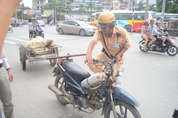 Hà Nội: Dự kiến hỗ trợ 2-4 triệu đồng để đổi xe hết đát sang xe mới