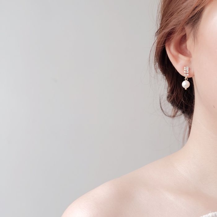 Những kiểu đeo trang sức vô tình khiến chị em bị già đi chục tuổi