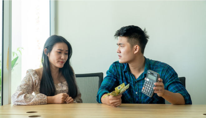 Muốn gia đình hạnh phúc, đàn ông phải nói không với việc giữ tiền