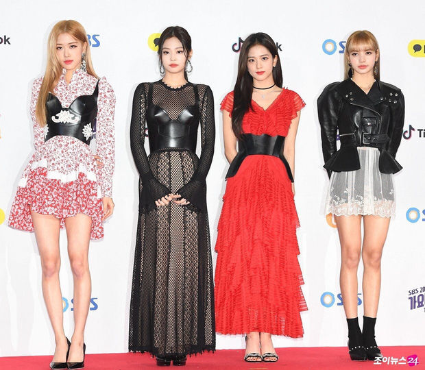 Loạt váy áo lầm lỗi nhất của sao Hàn: Có cả BLACKPINK, Red Velvet