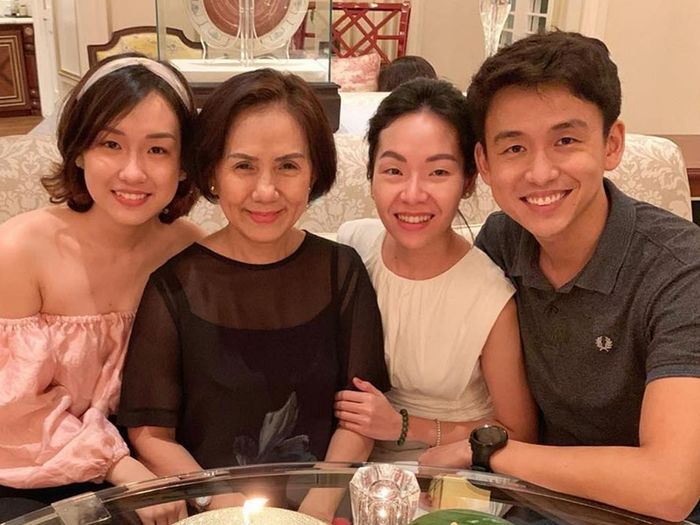 Sao nam Việt yêu nữ đại gia