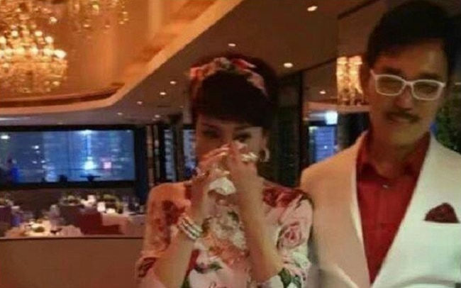 Trương Bá Chi lấy lại cảm tình của mẹ chồng cũ nhờ hành động đẹp