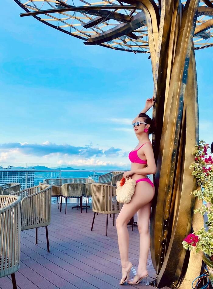 3 sao Việt càng đẻ càng đẹp: Jennifer Phạm 4 con vẫn mơn mởn