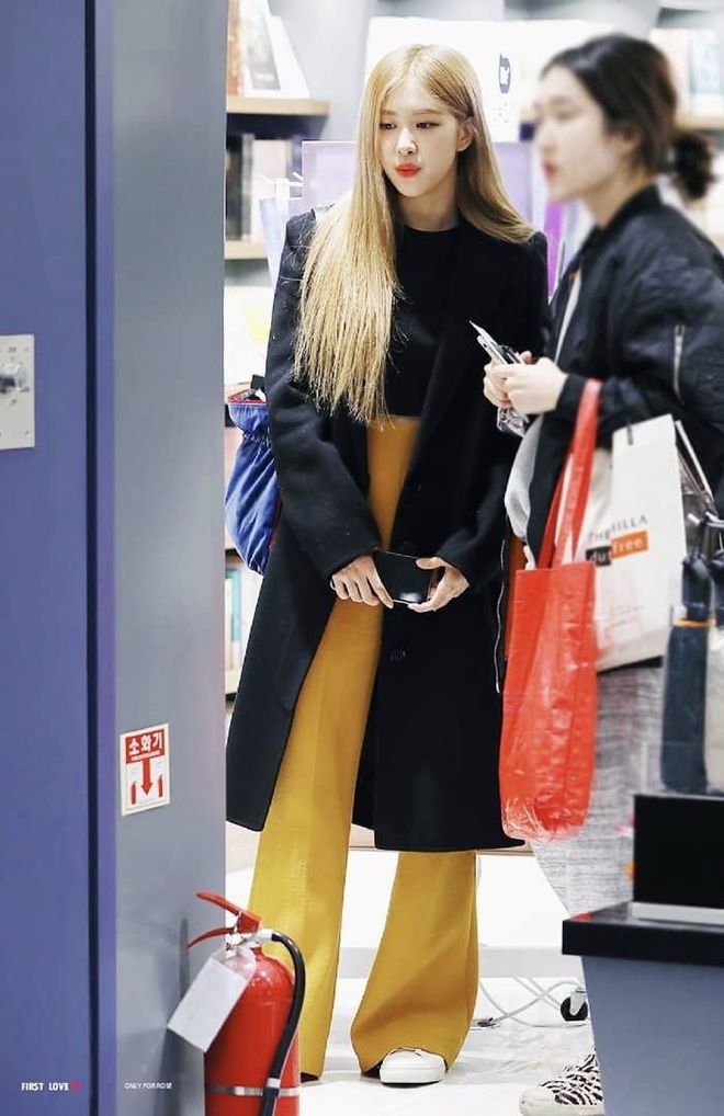 Giấu nhược điểm vóc dáng giỏi như BLACKPINK