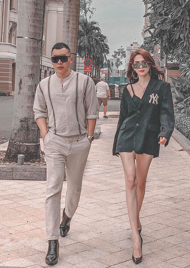Mỹ nhân Việt mất điểm vì đôi chân gân guốc