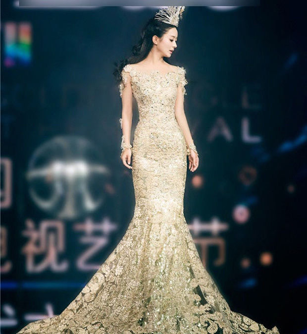 So kè màn múa của 8 Nữ thần Kim Ưng Cbiz