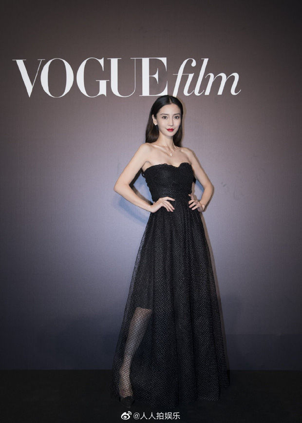 Angelababy luôn được khen vì khả năng ứng xử khéo, EQ cao