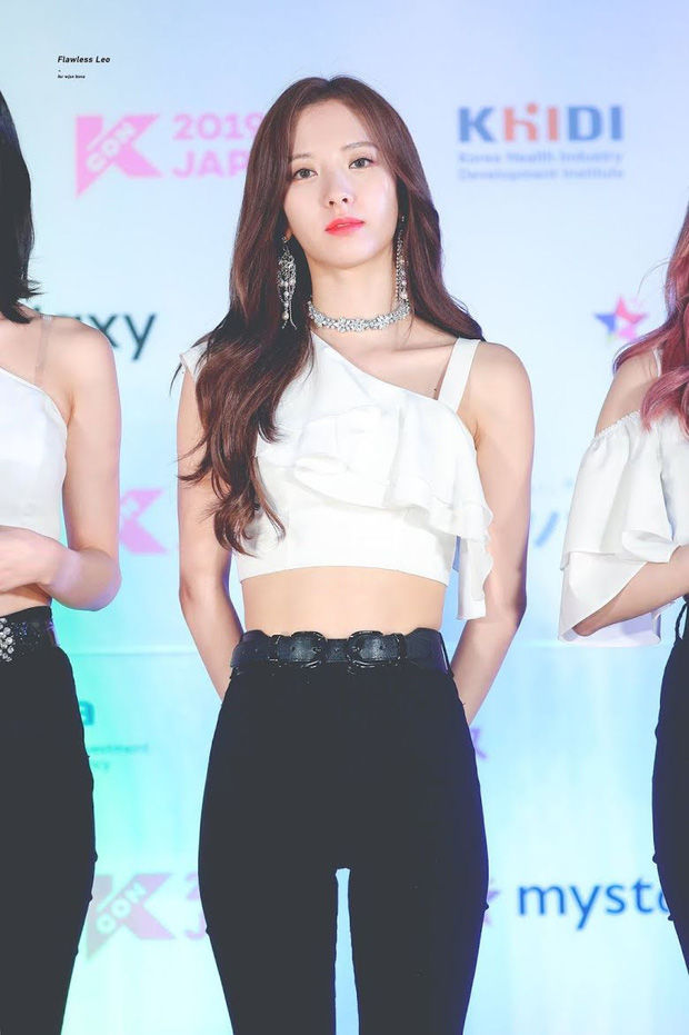 8 bức ảnh đời thường chứng minh nhan sắc thật của nữ idol Kpop