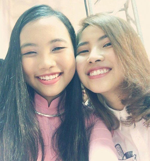 Chị gái Phương Mỹ Chi đồng hành cùng em từ những ngày đầu đi hát