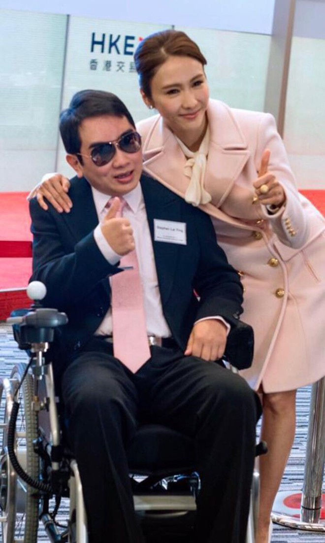 Bị chê lão hóa, Lê Tư đáp trả tinh tế chứng minh cuộc sống viên mãn