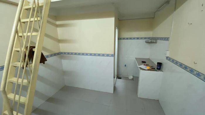 Chàng trai F5 phòng trọ cực xịn sò, sinh viên hào hứng học theo