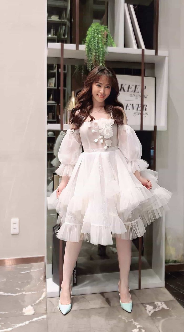 Chia tay Khánh Đơn, Lương Bích Hữu giờ ra sao