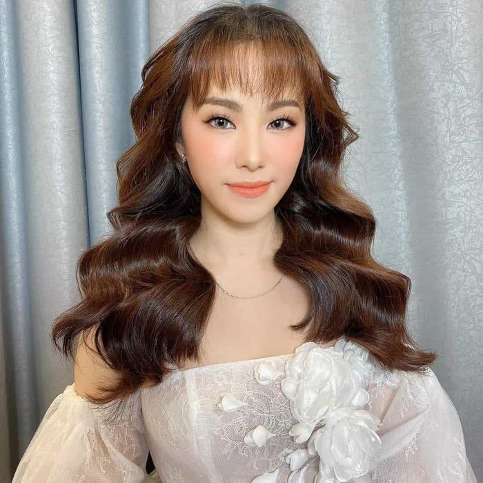 Chia tay Khánh Đơn, Lương Bích Hữu giờ ra sao