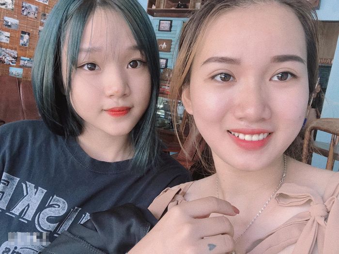 Bình Phước: Ngưỡng mộ cô gái 13 năm làm đôi chân cho bạn thân