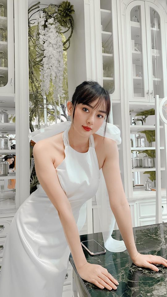 Cô gái Việt lấy đại gia người Thái Lan bật mí cách lấy lòng mẹ chồng