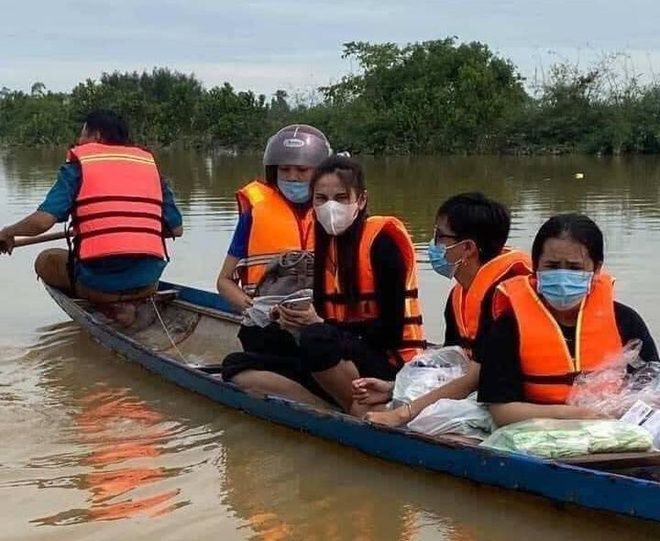 Công Vinh than thở vì có cô vợ như Thủy Tiên