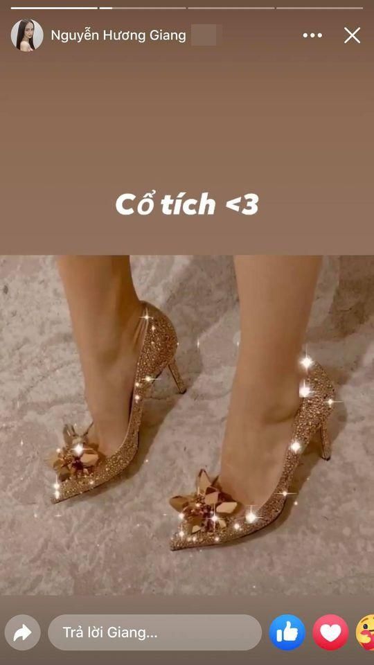 Bộ sưu tập giày hiệu của Hương Giang