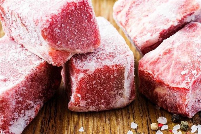 5 cách rã đông thịt: Dùng giấm và muối cho hiệu quả siêu tốc