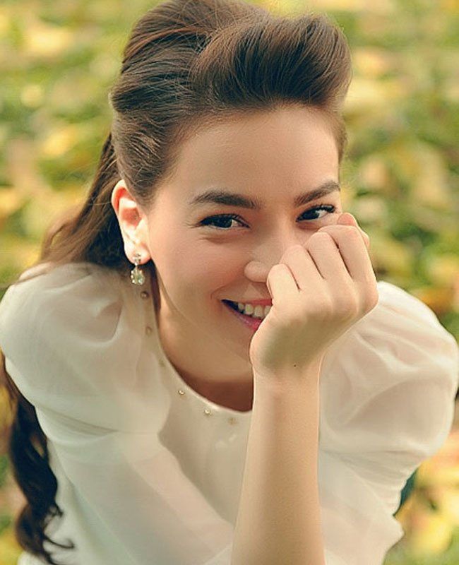 Tăng Thanh Hà, Lan Ngọc và loạt mỹ nhân Việt lộ nếp nhăn vẫn được khen