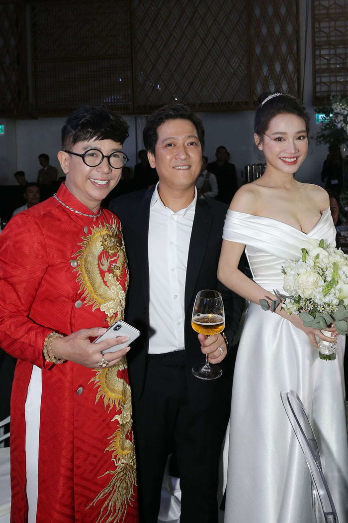 Những lần sao Việt diện sai dress code