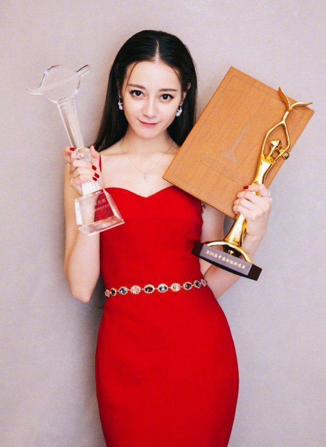 Những lùm xùm của giải thưởng Kim Ưng Hồ Nam