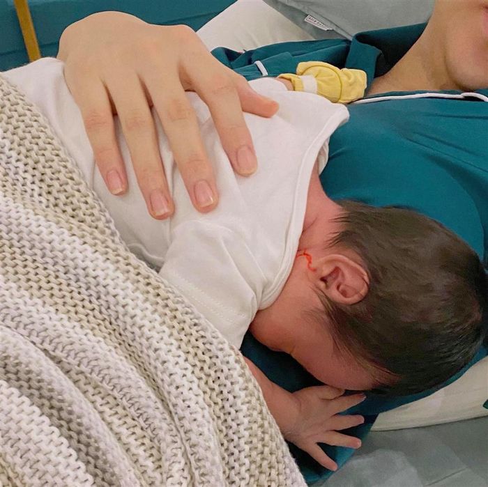 Nỗi ám ảnh sau sinh của mỹ nhân Việt