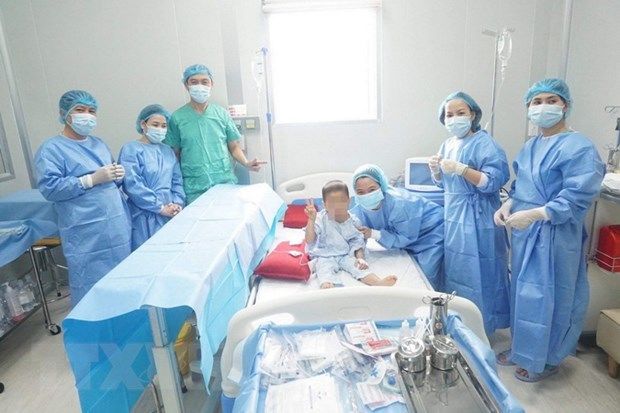 Thắng - Nhi lưu trữ tế bào gốc cho con, BS đây là bảo hiểm đắt đỏ
