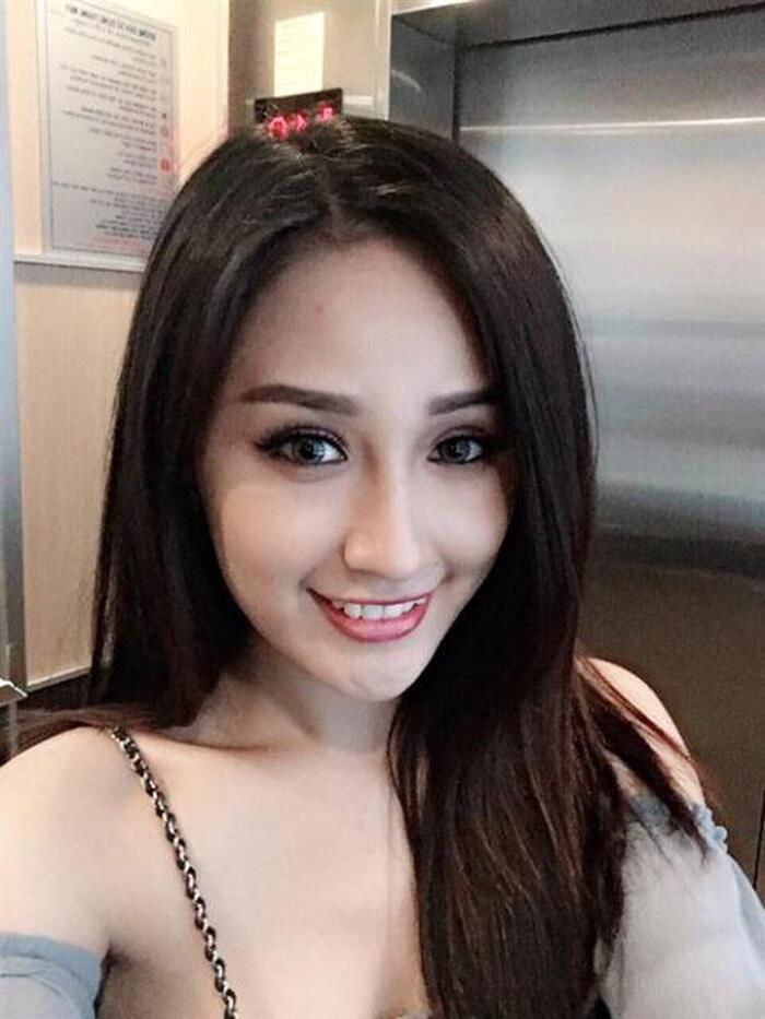 Sao Việt gây thót tim khi đeo lens: Mai Phương Thúy vô hồn