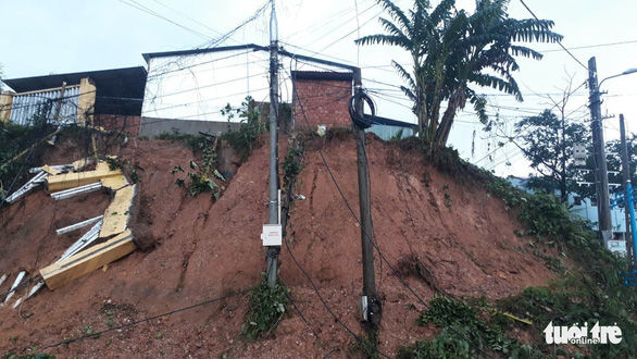 Quảng Nam: Hơn 40 người mất tích vì sạt lở, đã tìm được 16 thi thể