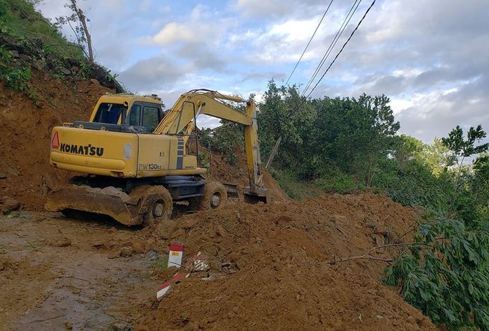Quảng Nam: Hơn 40 người mất tích vì sạt lở, đã tìm được 16 thi thể