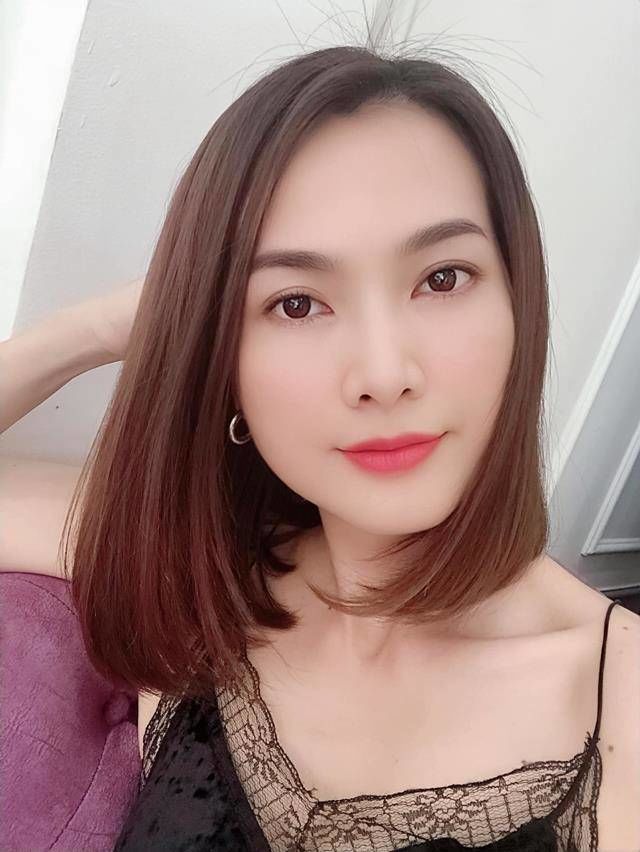 Siêu mẫu Anh Thư U40: Một mình nuôi con, sắc vóc vẫn mơn mởn